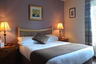 Отели типа «постель и завтрак» Avondale Farmhouse B&B Pettigoe Двухместный номер с 1 кроватью и собственной ванной комнатой-8